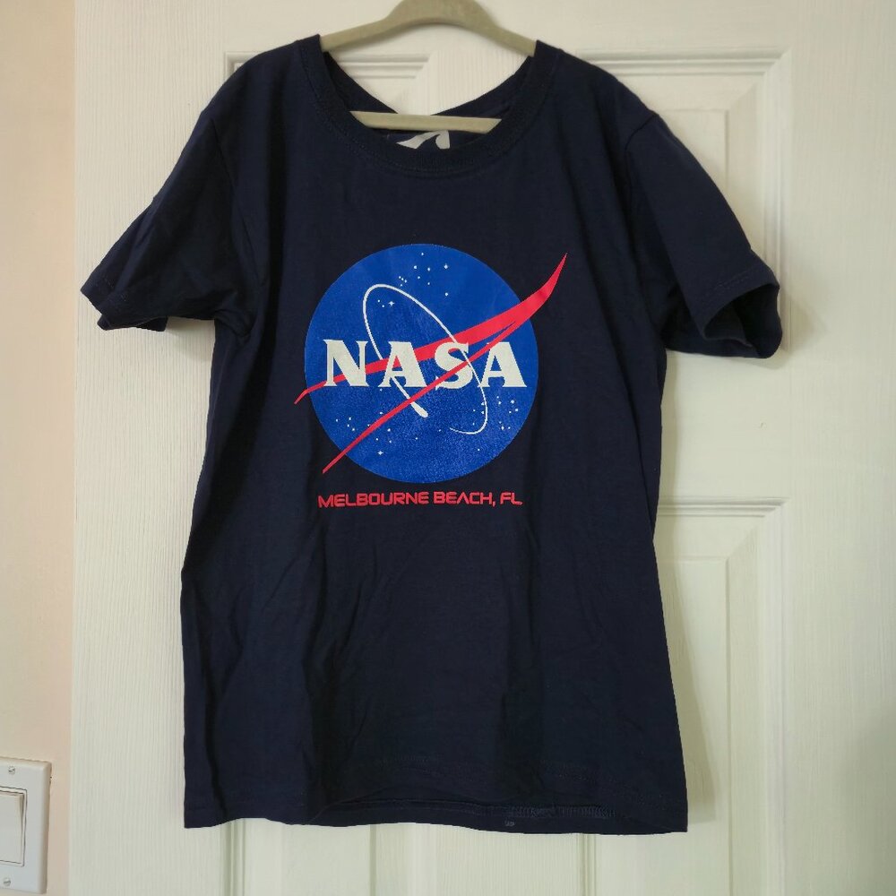 Nasa Tee Shirt - Size youth XS
